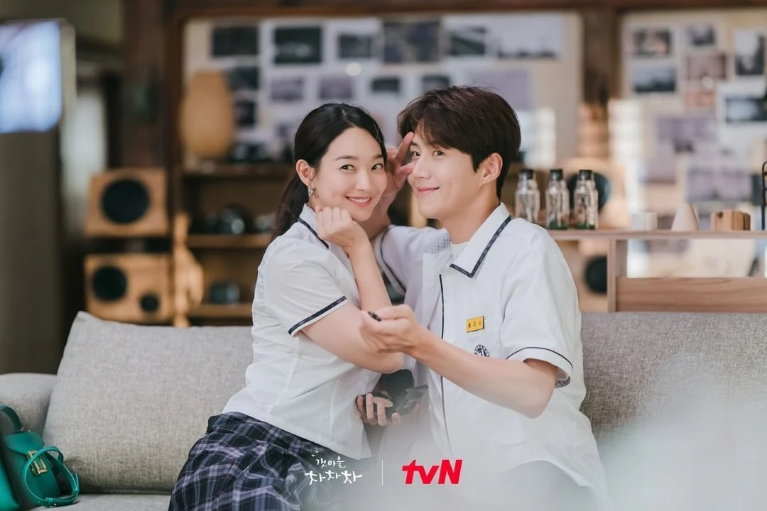 tvN    '갯마을 차차차'