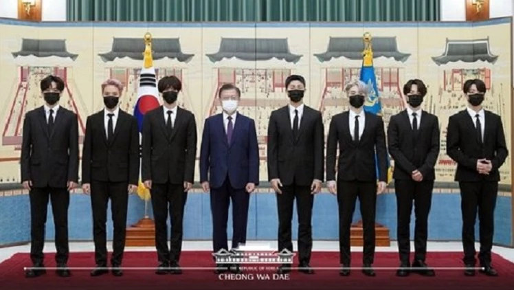 청와대 방문시의 방탄소년단 / 자료사진