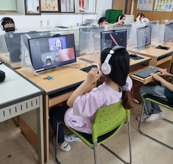 어린이 원어민 화상영어 교육 / 군산시