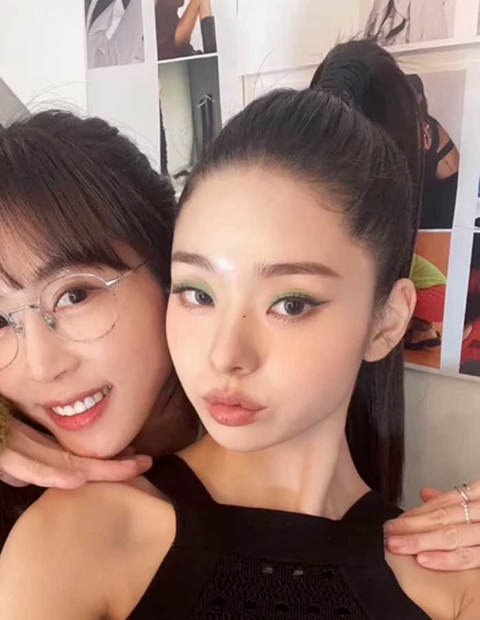 강예원과 프리지아 / 강예원 인스타그램