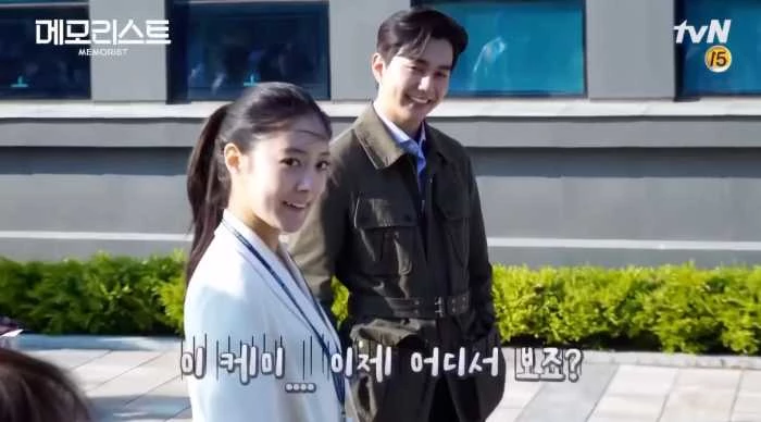 tvN "메모리스트" 메이킹 영상에서 포착된 이세영과 유승호 / 유튜브 "이세영 아카이브"