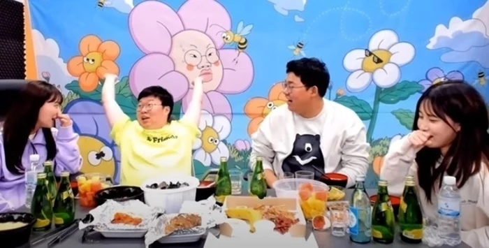 이하 유튜브 '(MUTUBE)와꾸대장봉준'