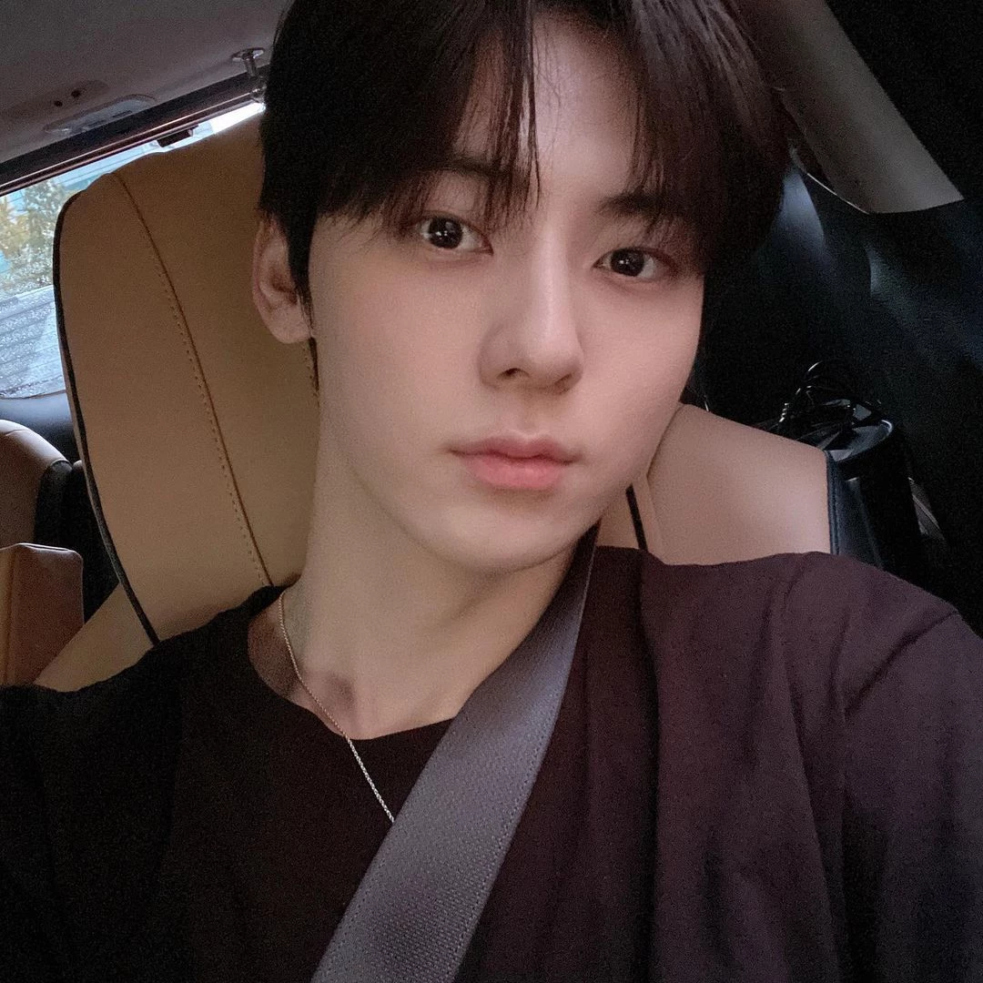 이하 황민현 인스타그램