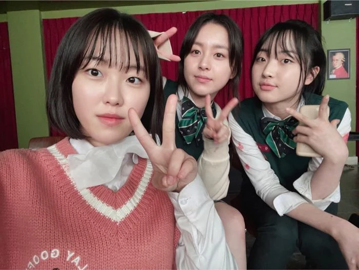 (왼쪽부터)김보윤, 박지후, 김진영 / 김보윤 인스타그램