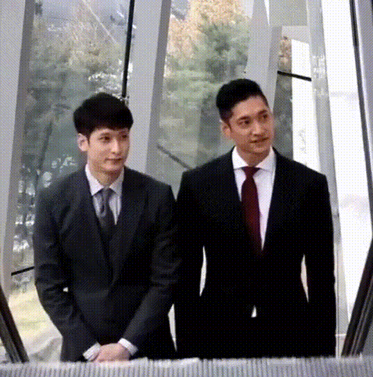 문성민(왼쪽)과 김요한 / 에펨코리아