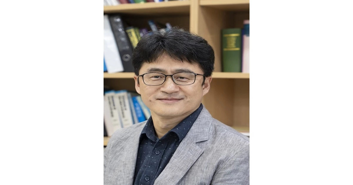 POSTECH 신소재공학과 정운룡 교수 /    POSTECH 제공