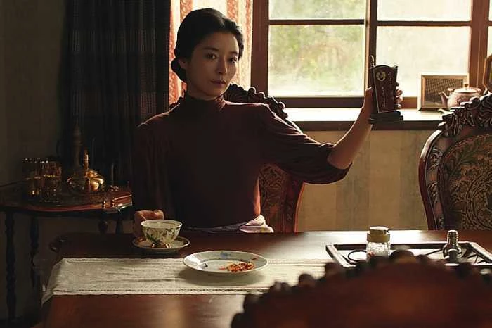 영화 '인민을 위해 복무하라' 공식 스틸컷