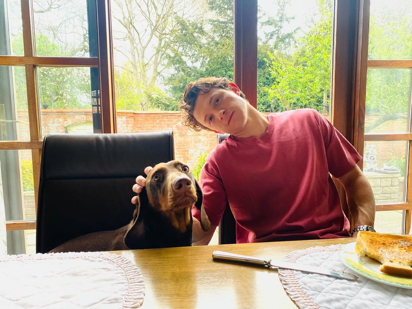 이하 톰 홀랜드 인스타그램, 소니 픽처스 릴리징