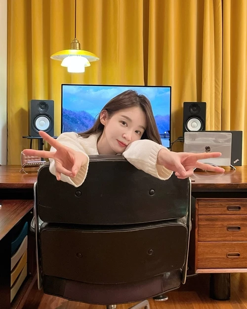 이하 강민경 인스타그램