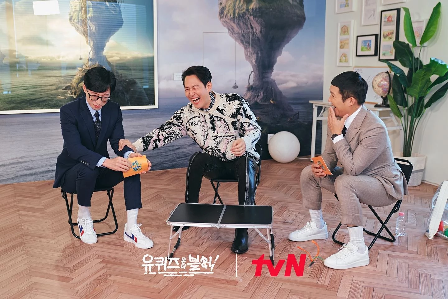 유 퀴즈 온 더 블럭 공식 인스타그램