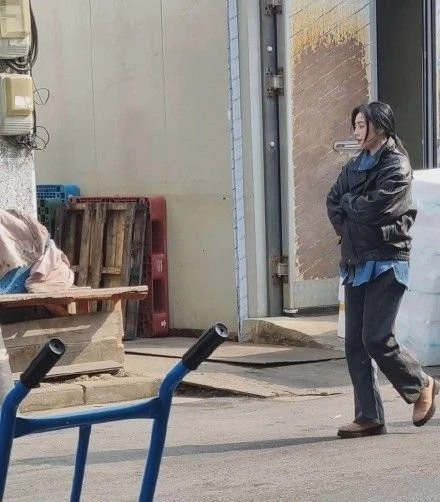 이하 중국 웨이보 / 한국 온라인 커뮤니티