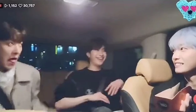 이하 미래소년 브이라이브