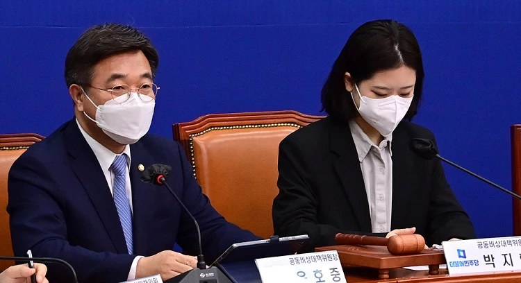 윤호중 박지현 더불어민주당 공동비상대책위원장 / 더불어민주당