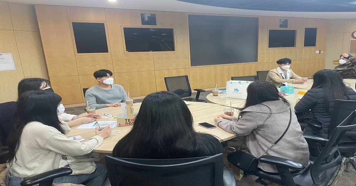 포스코1%나눔재단 자립준비청년 지원사업인 '두드림'의 3기 청년들의 취업역량 강화를 위한 교육/포스코