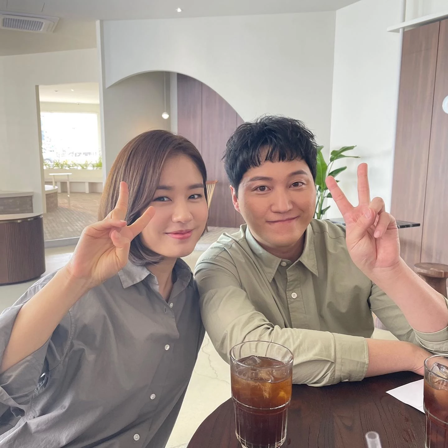 tvN '슬기로운 의사생활'에서 연인으로 호흡을 맞춘 안은진 김대명