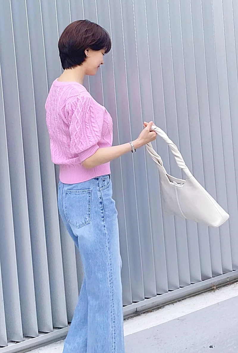 송지효 자료 사진. 최근 인스타그램에 올린 쇼트커트 헤어스타일 사진