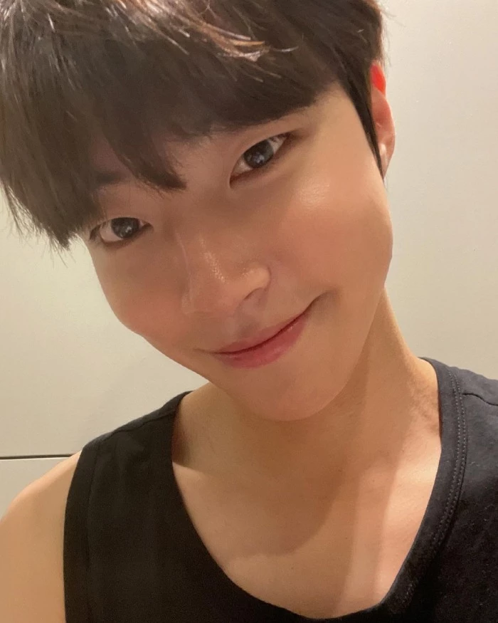 황인엽