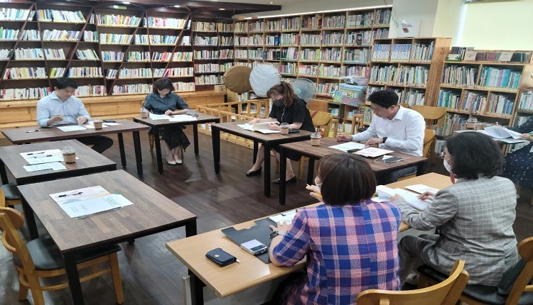 이범석 청주시장당선인 인수위 행정,청년,여성분과위는 청주여성새로일하기센터 등 현장을 방문해 공약이행 점검을 했다./사진=청주시