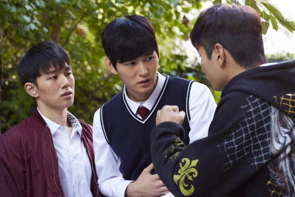 학교폭력을 다룬 영화 '괴물들'