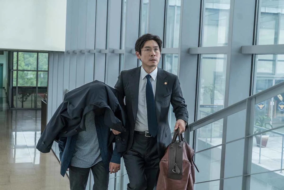 학교폭력 문제를 다룬 영화 '니 부모 얼굴이 보고 싶다'