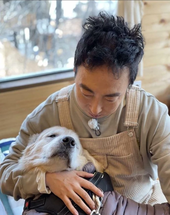 한 방송인이 슬쩍 흘린 박명수 미담… “제작진에게 신발 선물”