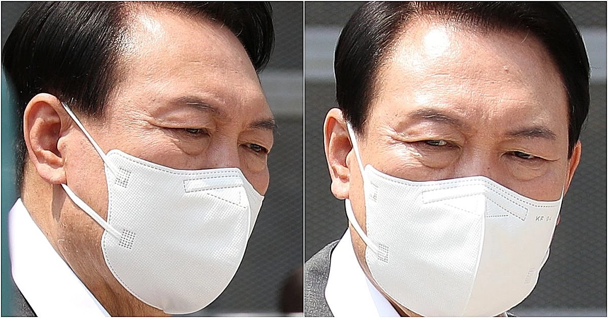 윤석열 대통령이 22일 경남 창원 성산구 두산에너빌리티 원자력 공장을 방문해 한국형 원자로 APR1400 축소 모형을 살펴보고 있다. / 뉴스1 (대통령실사진기자단 제공)