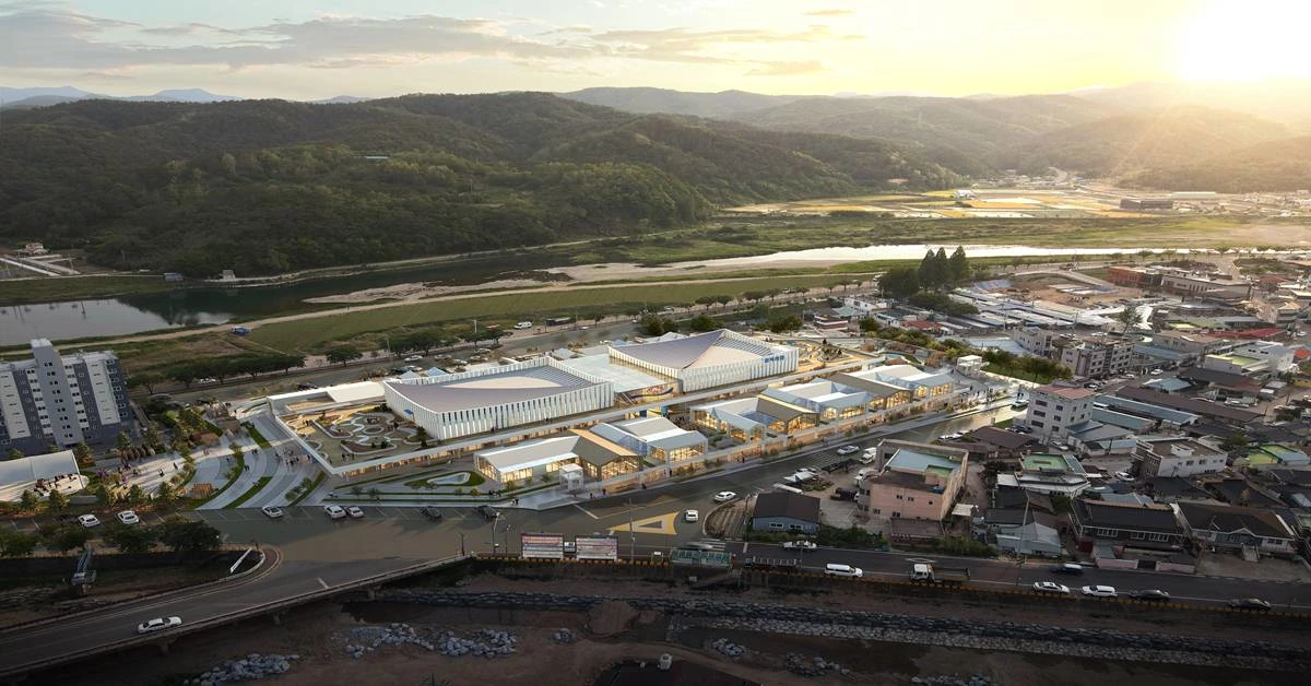 중소벤처기업부 주관 2022년도 제3차 전통시장 주차환경개선사업에 선정된 경북 영덕시장 전경/영덕군