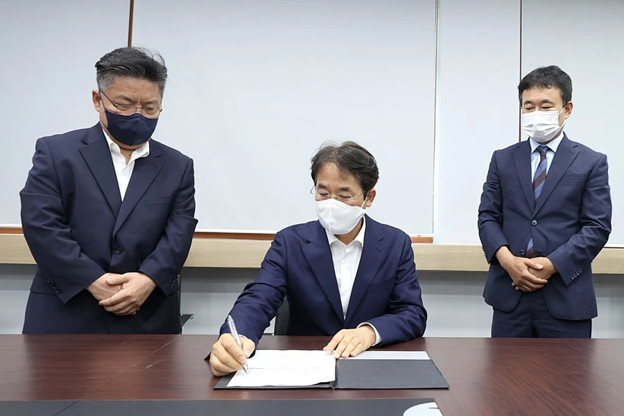 이동환 고양시장(가운데) / 고양시청