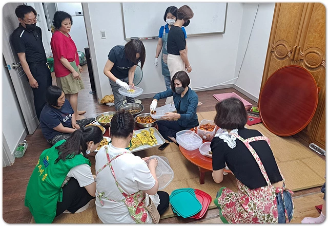 광주시 광산구 수완동 봉사단체, 경로당 어르신 점심봉사 개시
