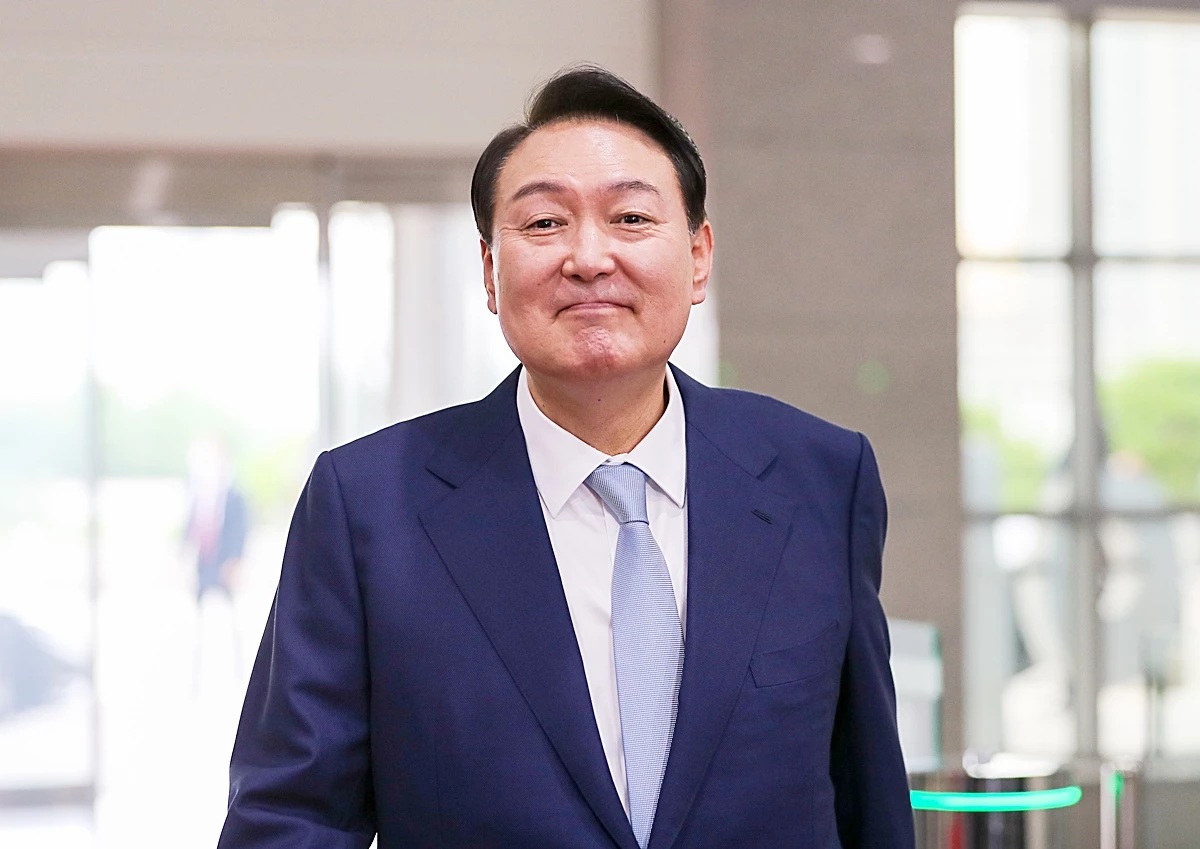 윤석열 대통령이 지난 5일 용산 대통령실로 출근하고 있다