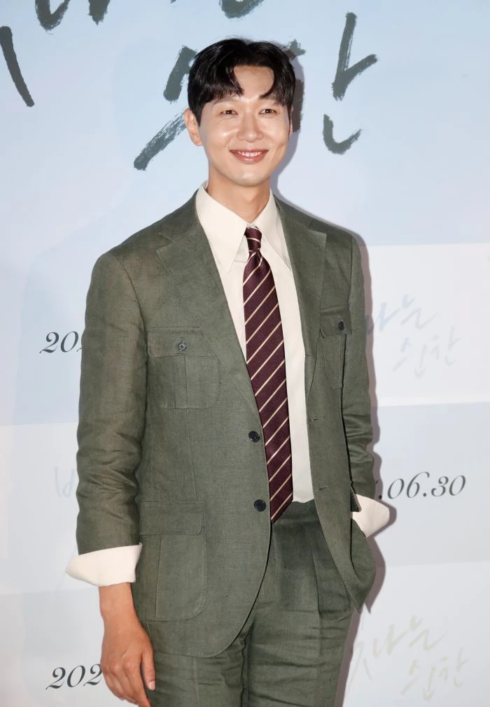 지현우