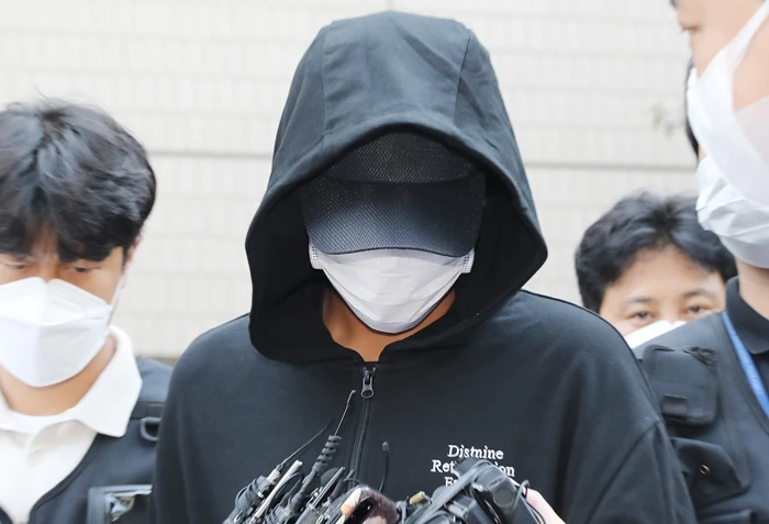 영장심사를 마친 인하대 사건 혐의자 20대 학생 / 이하 뉴스1