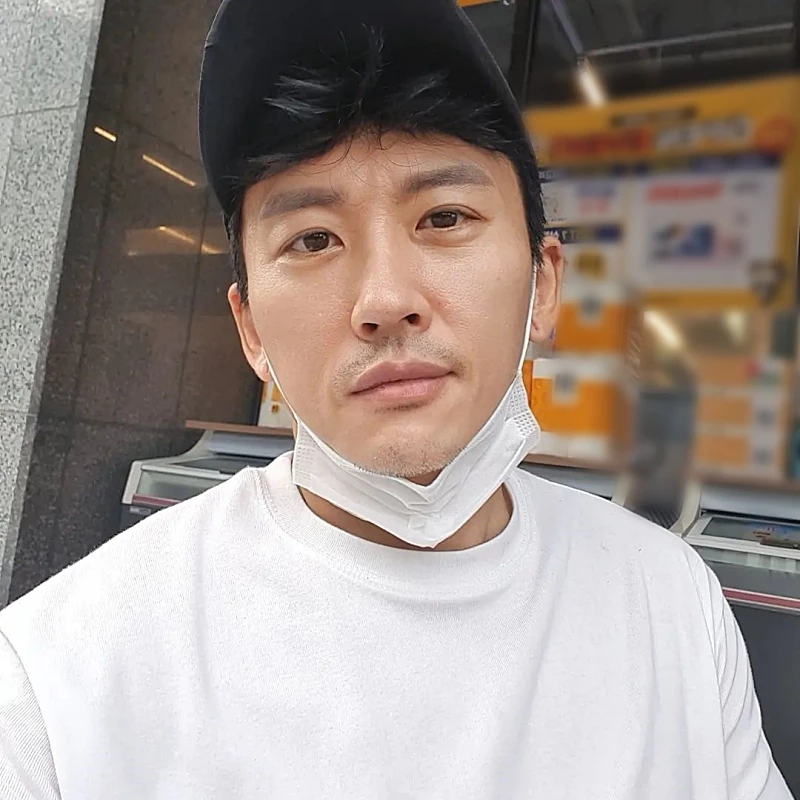 지난 19일 V.O.S 박지헌이 SNS에 공개한 사진 / 이하 박지헌 인스타그램