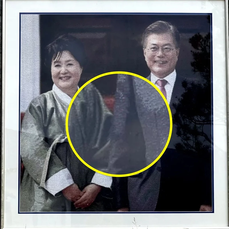 시민이 자수로 만든 선물