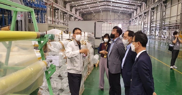 지역산업성과평가 우수사례 (주)휴먼컴퍼지트 / 전북도