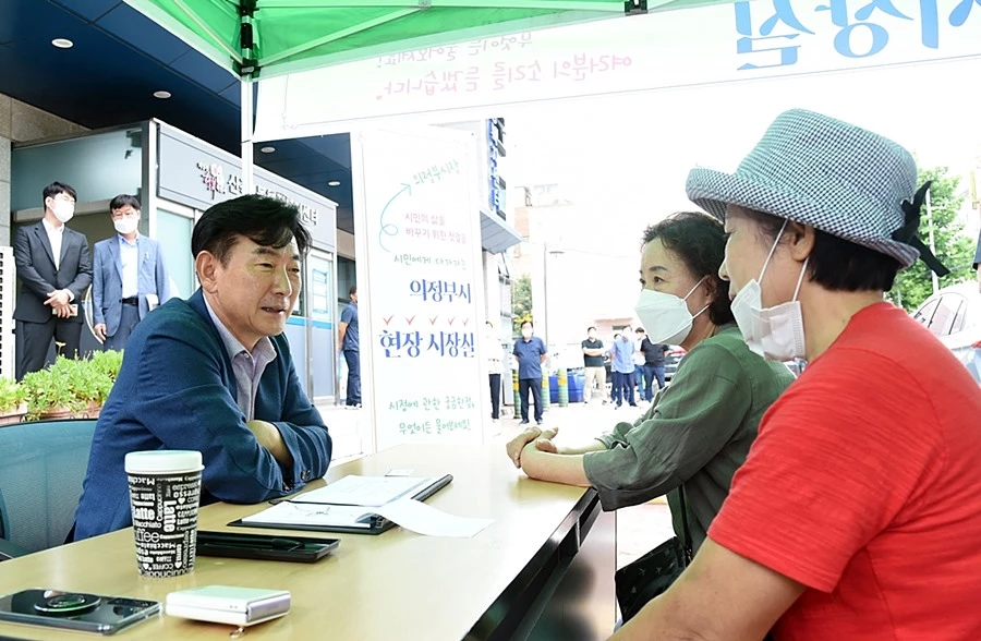 김동근 의정부시장 '시민들의 삶을 직접 살피고 있습니다'