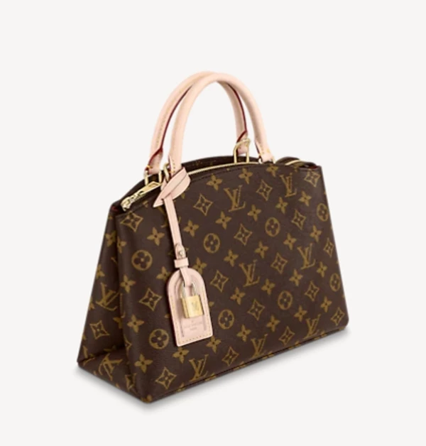 쁘띠뜨 팔레. / 루이비통