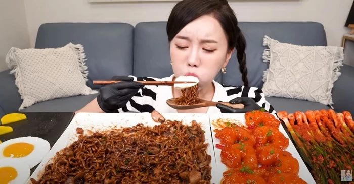 유튜브 '쏘영 Ssoyoung'