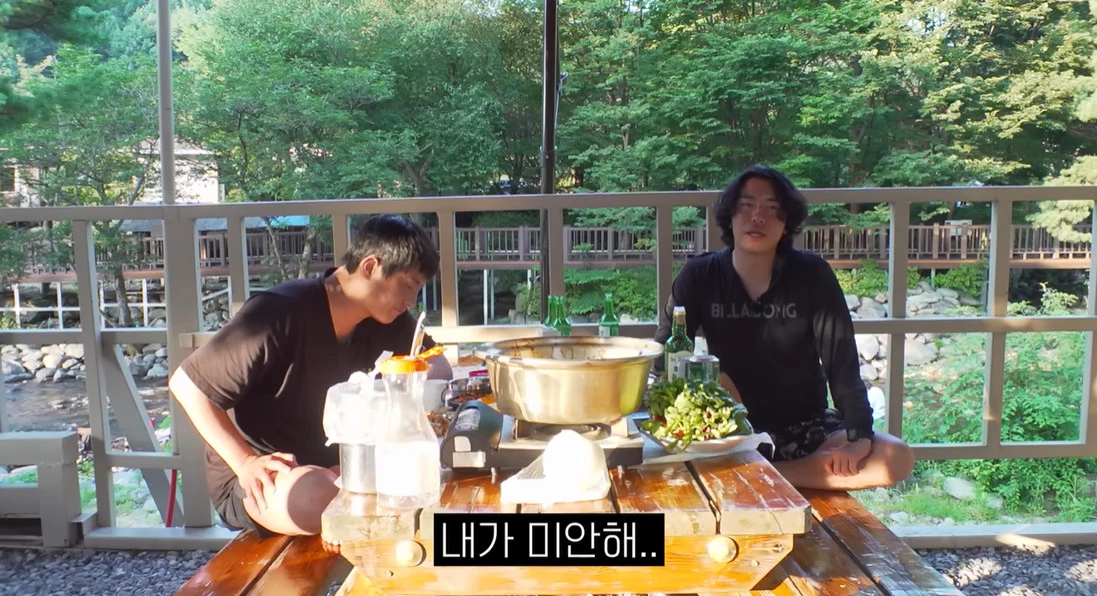 “너 썸녀 없어?” 취기 오른 기안, 29금 토크로 이시언 당황하게 만들었다 (사진)