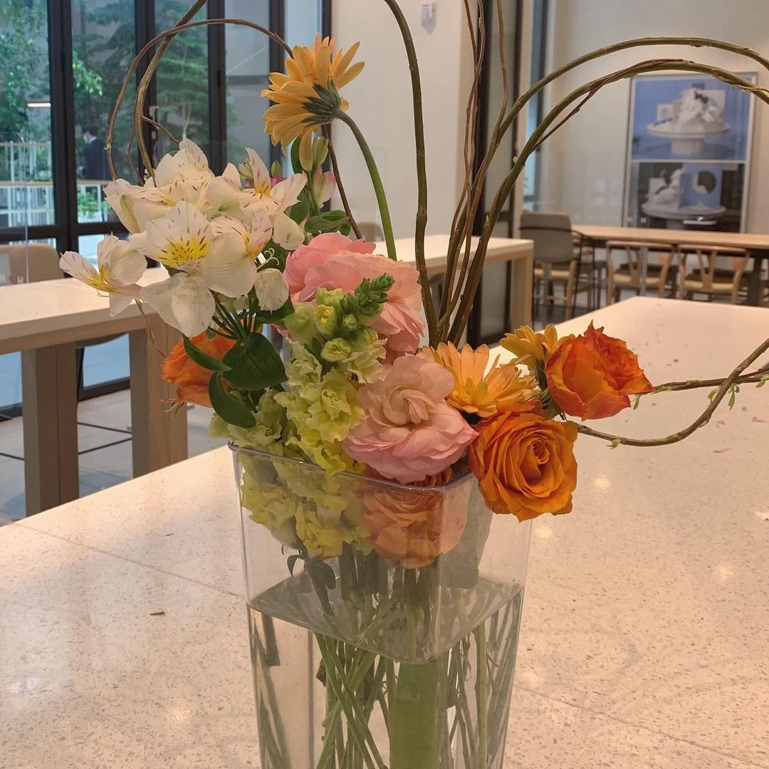 이하 CH 1985 공식 인스타그램