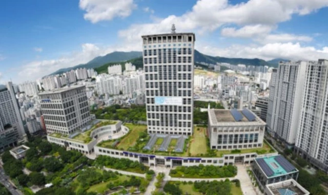 부산광역시청 전경 / 사진=위키트리DB