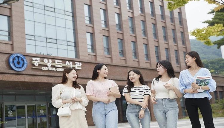청주대 중앙도서관. / 사진=청주대