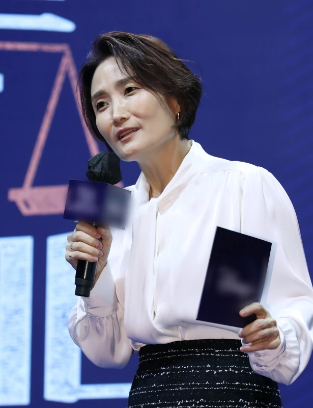 방송인 박경림