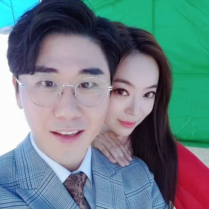 영탁, 윤희
