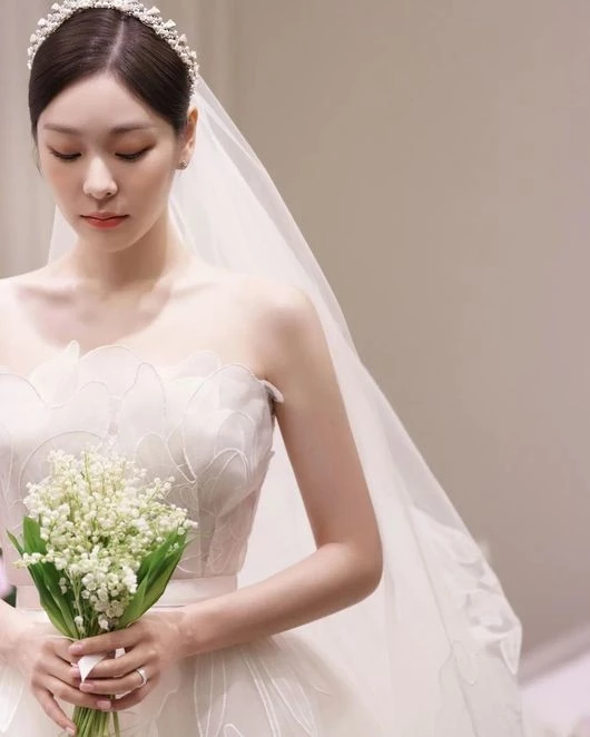 김연아 공개한 결혼식 본식 사진 / 이하 김연아 인스타그램