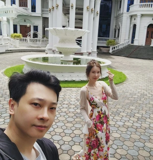 재벌과 결혼한 여배우가 공개한 대형 건물… 알고 보니 집이었다