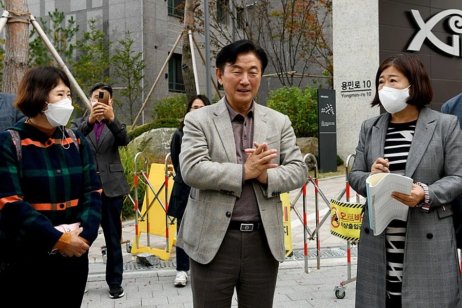 김동근 의정부시장(가운데) / 이하 의정부시청