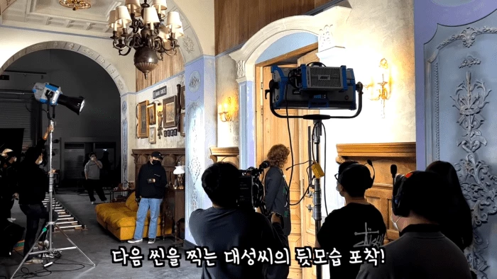 유튜브 'D’splay'