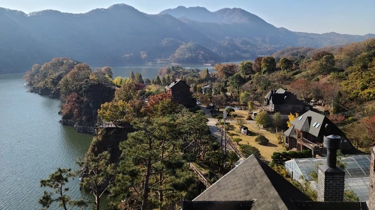 수생식물학습원 / 옥천군