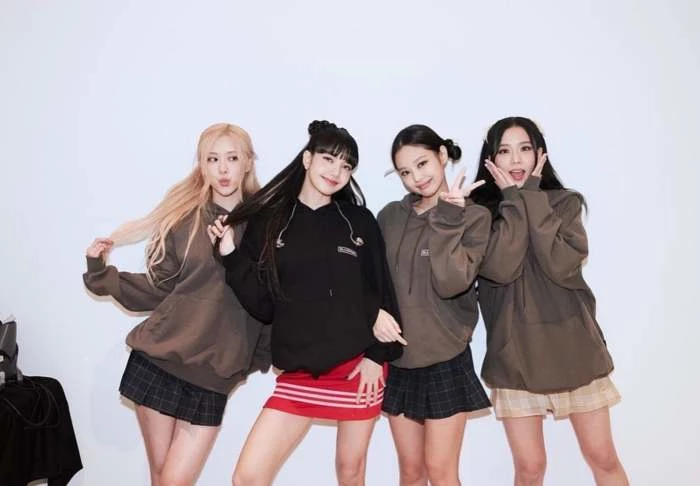 블랙핑크 멤버들